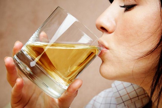 ¿Dónde toman pis como bebida medicinal?