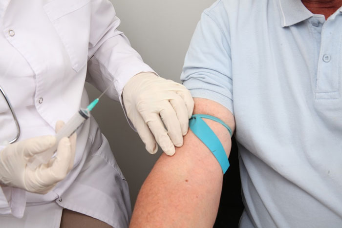¿Por qué debemos ir en ayunas para hacernos un análisis de sangre?