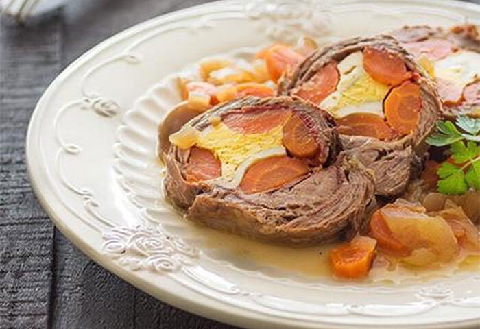 Carne de ternera rellena al estilo tradicional