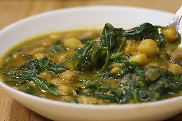 Garbanzos con espinaca