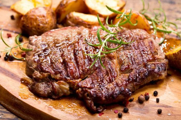 Carne a la parrilla
